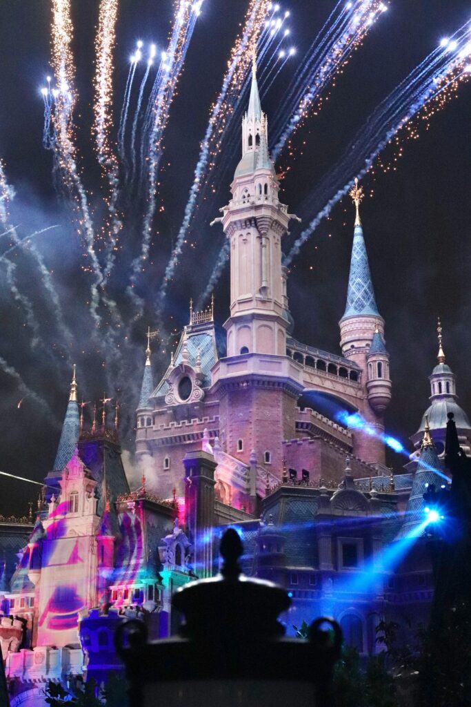Why runDisney Is So Popular