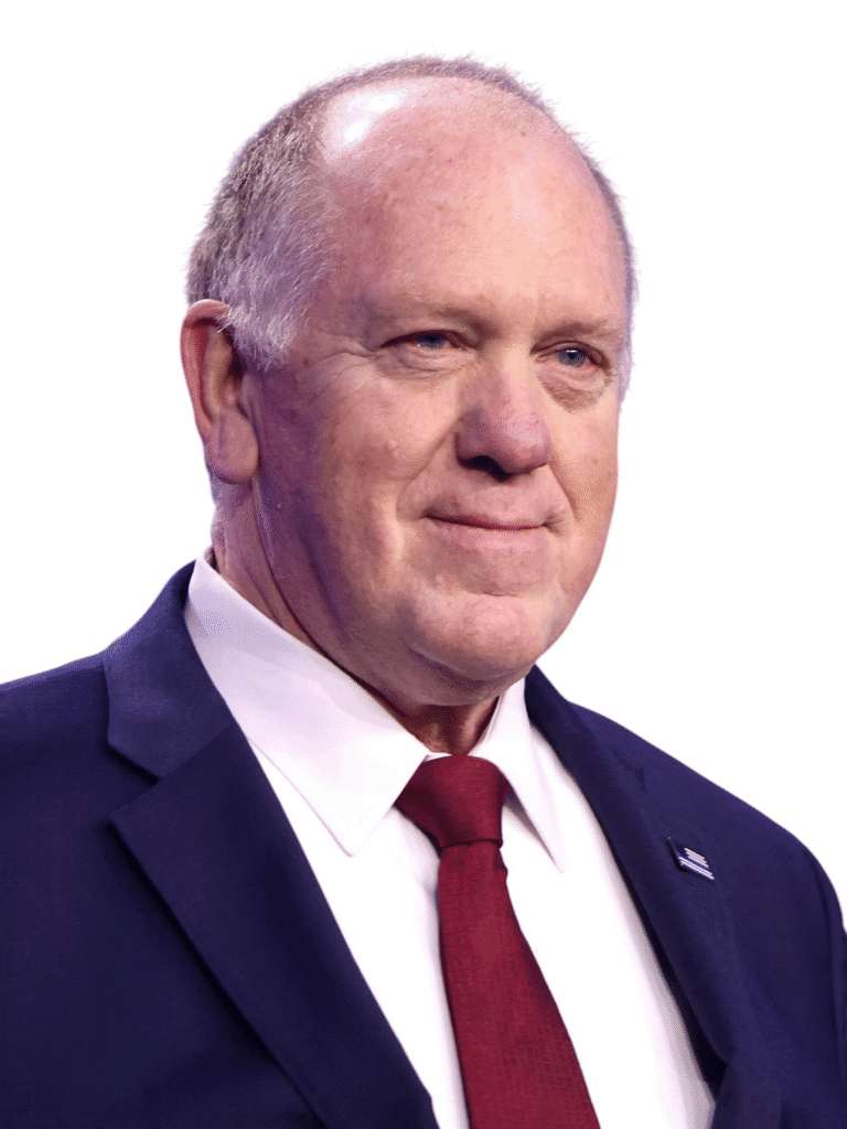 Tom Homan: The Controversial Face of U.S. Immigration Enforcement – Biography, Policies, and Public Impact