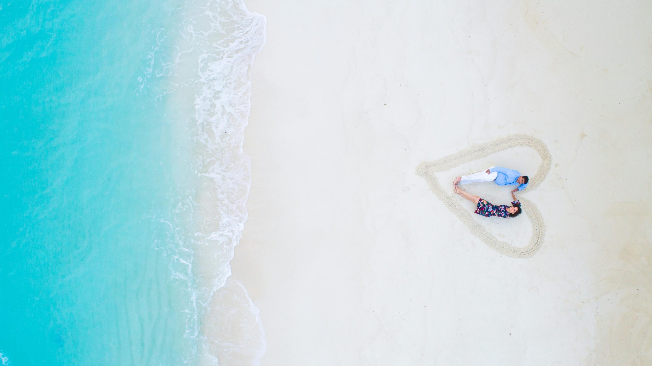 How BuzzFeed Made Love Island Even More Addictive: A Deep Dive into Viral Reactions & Memes